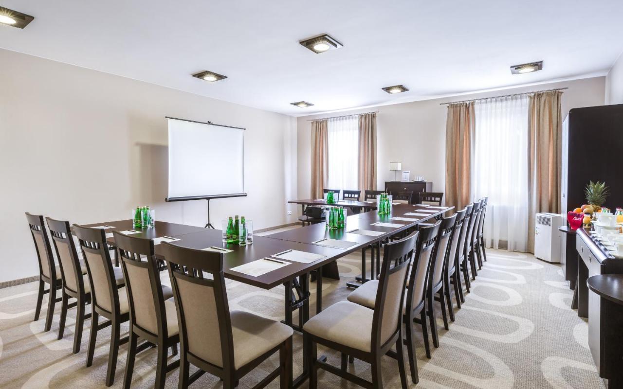 Hotel Picaro Stok Łagów Esterno foto