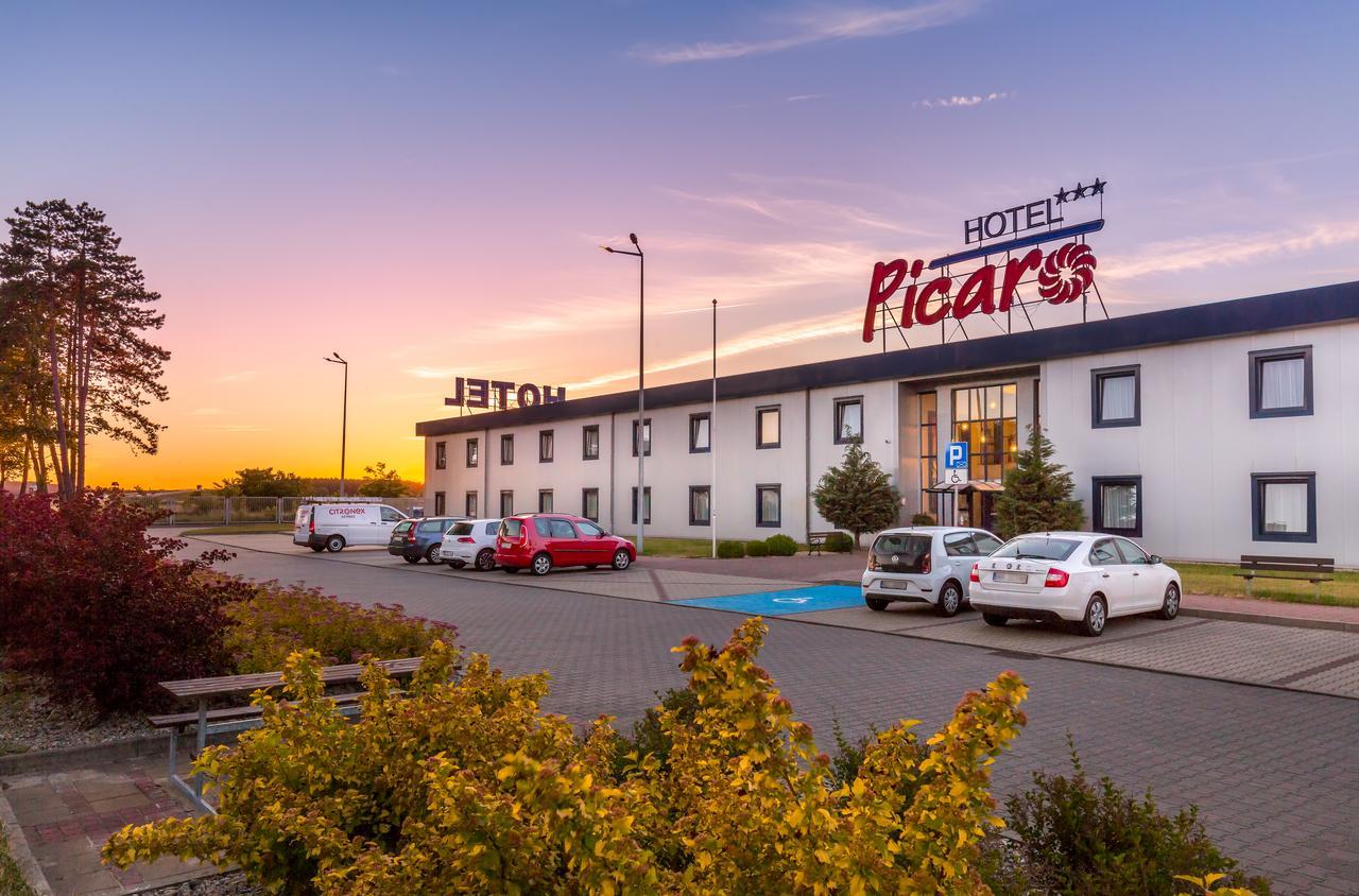 Hotel Picaro Stok Łagów Esterno foto